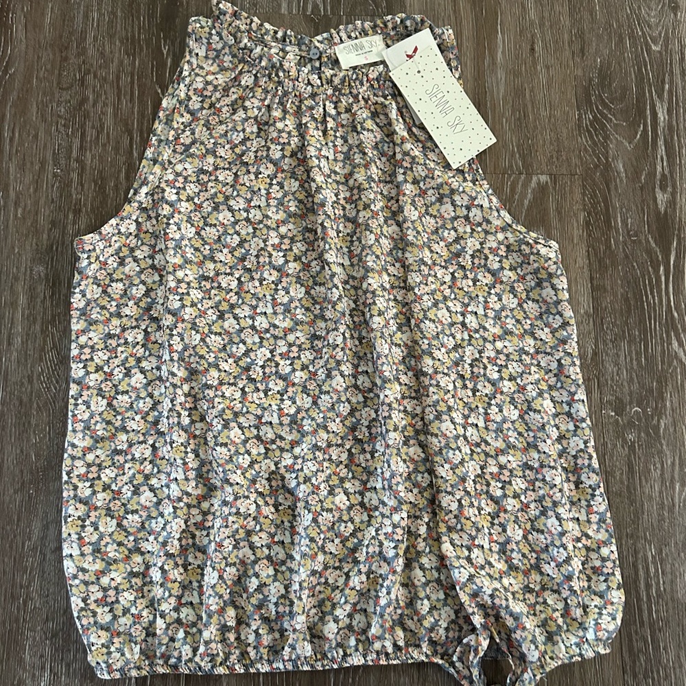 Women’s Floral Tank